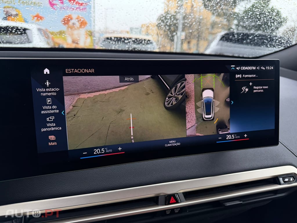 BMW iX xDrive 40 Pack Desportivo