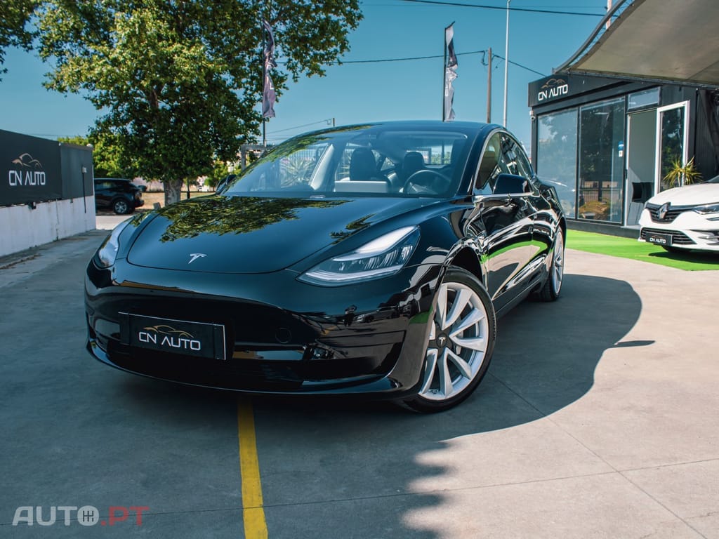 Tesla Model 3 Standard Range Plus RWD