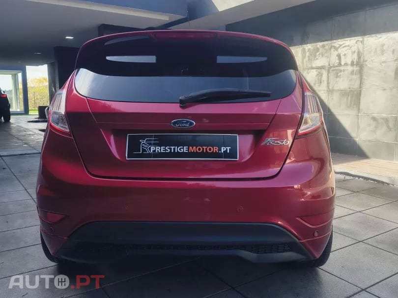 Ford Fiesta 1.0 EcoBoost S&S ST-LINE