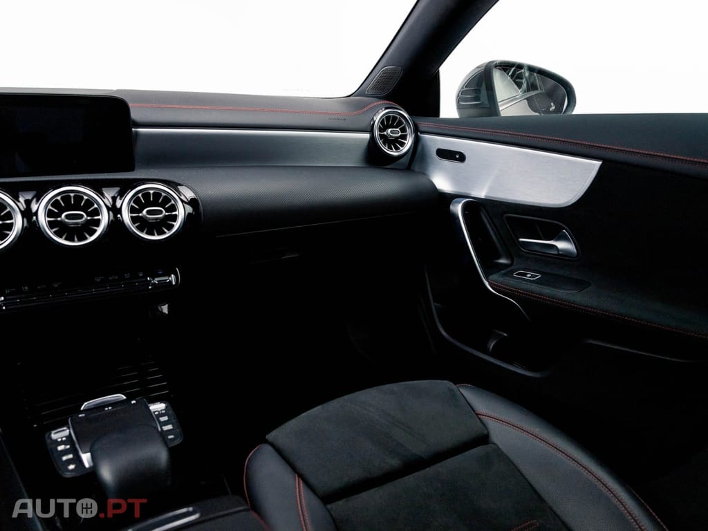 Mercedes-Benz CLA 250 e Shooting Brake AMG Line