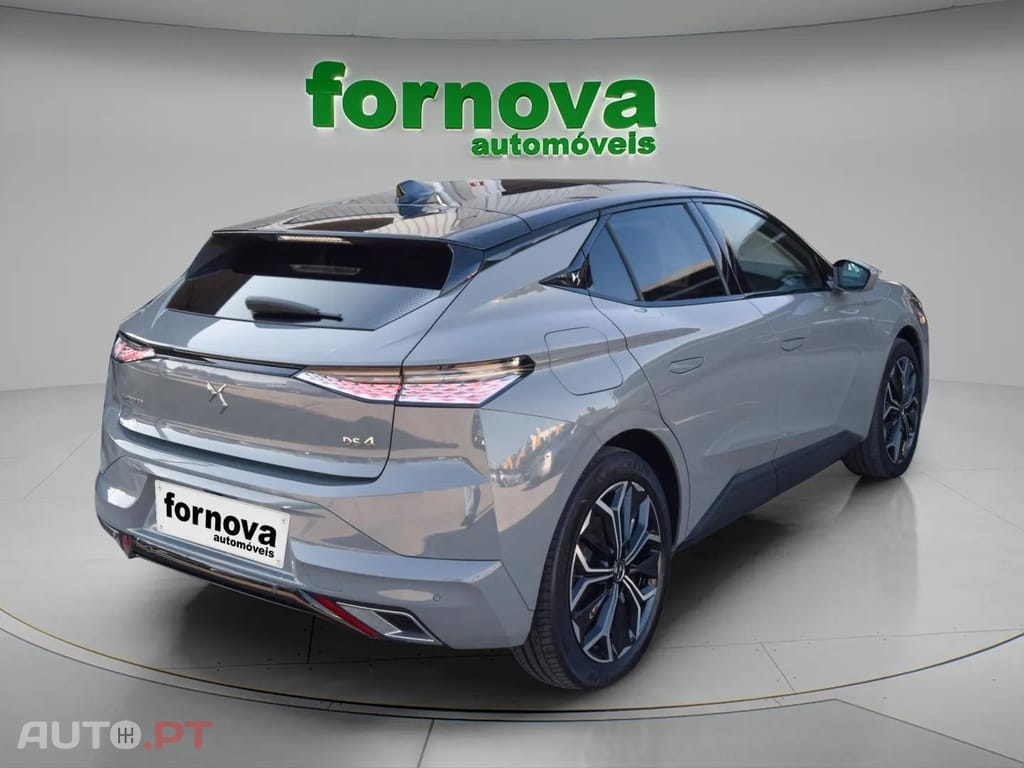 DS DS4 E- Tense 1.6 Hybrid La Premiere