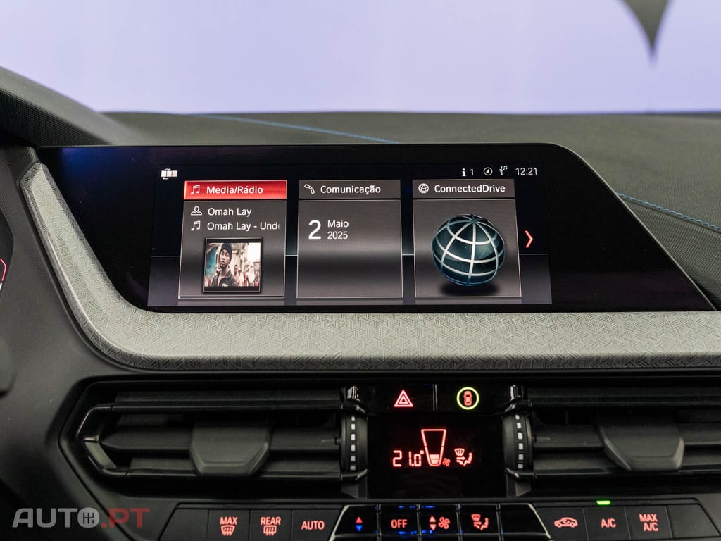 BMW 118 i Pack Desportivo M Auto