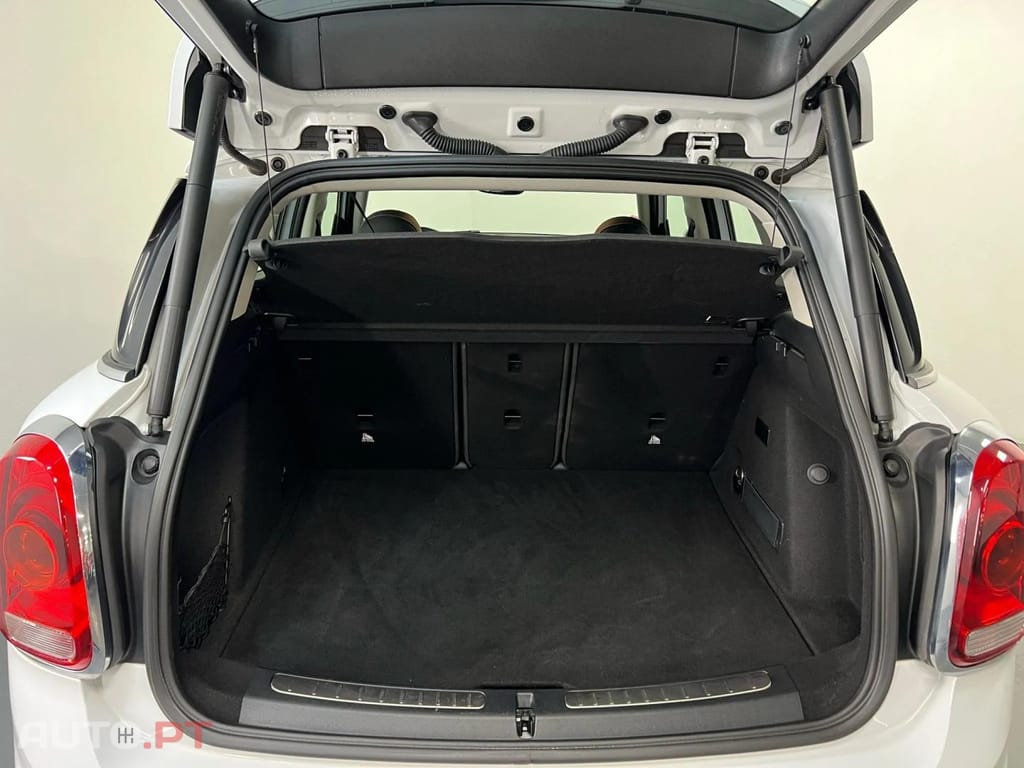 MINI Countryman Cooper S E ALL4 Auto