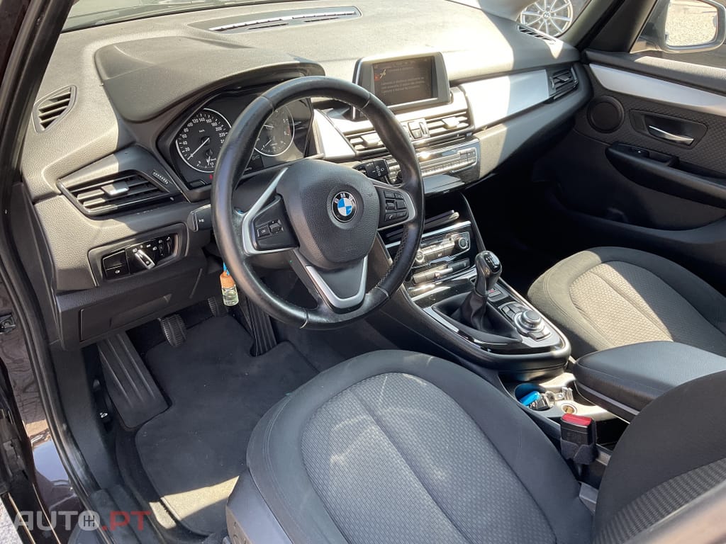 BMW 216 d