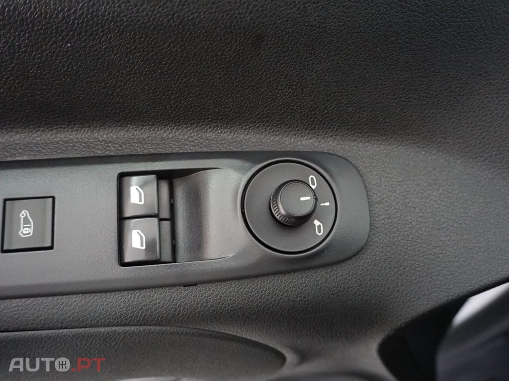 Peugeot Partner 1.5 BlueHDi Asphalt Standard