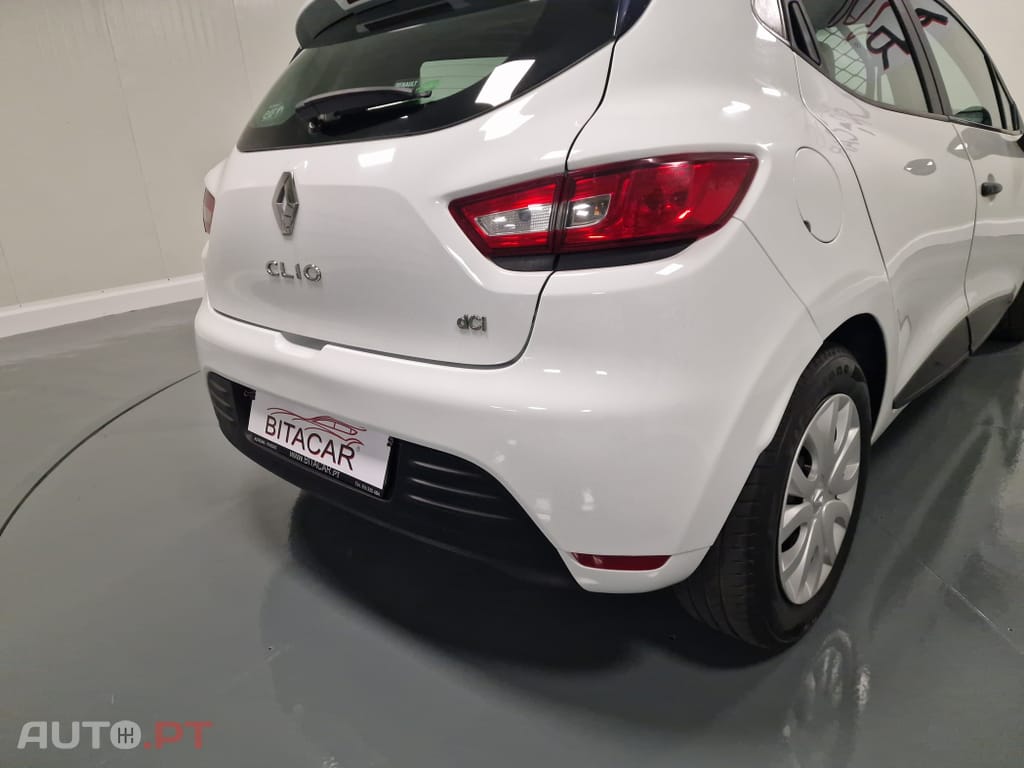 Renault Clio SOCIETE 1.5 DCI ZEN IVA DEDUTÍVEL