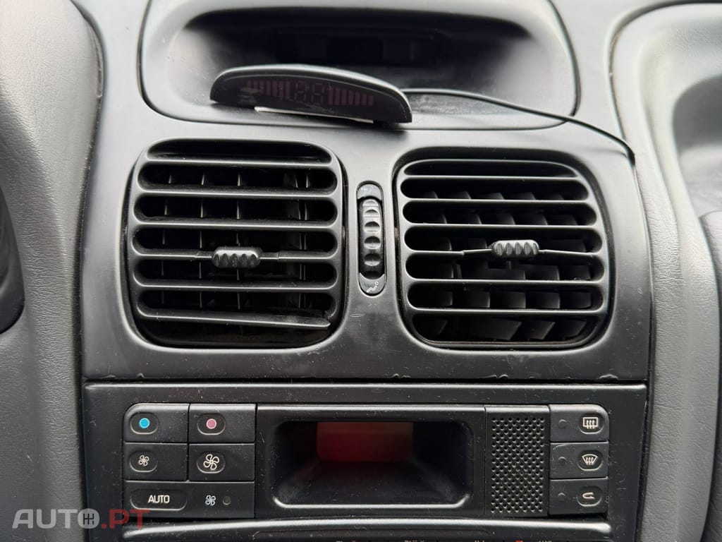 Renault Laguna 2.2 D