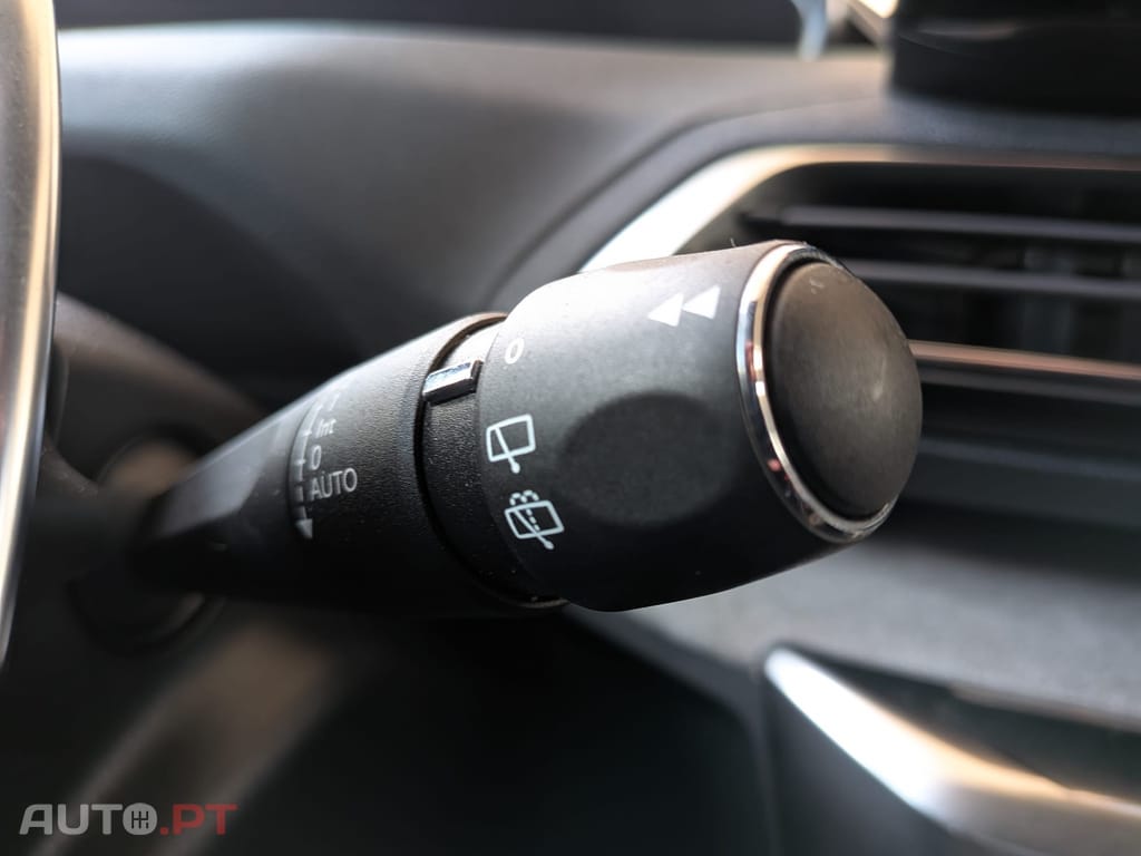 Peugeot 5008 1.2 PureTech GT EAT8