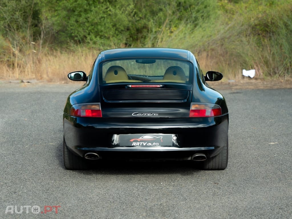 Porsche 996 Carrera