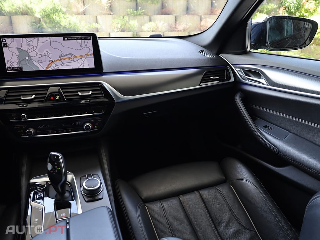 BMW 520 d Pack Desportivo M Auto