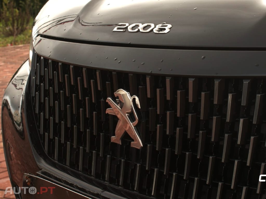 Peugeot 2008 1.5 BlueHDi GT Line EAT8