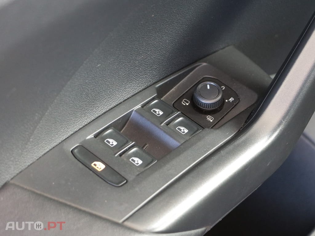 Volkswagen T-Cross 1.0 TSI Urban
