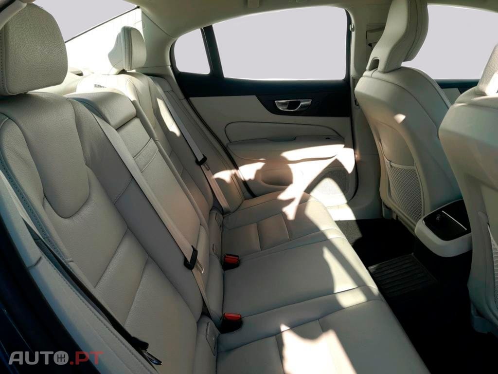 Volvo S60 T8 Inscription PHEV I.V.A DEDUTIVEL