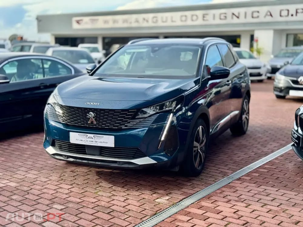 Peugeot 3008 1.6 Hybrid Allure e-EAT8