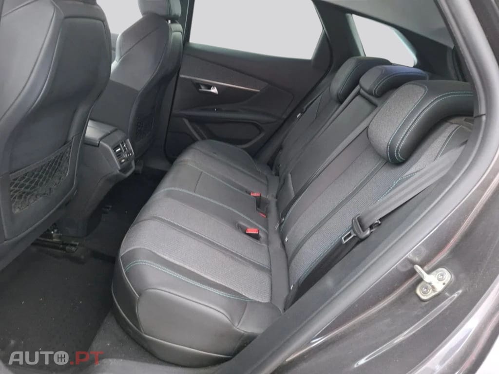 Peugeot 3008 Allure Plug in 