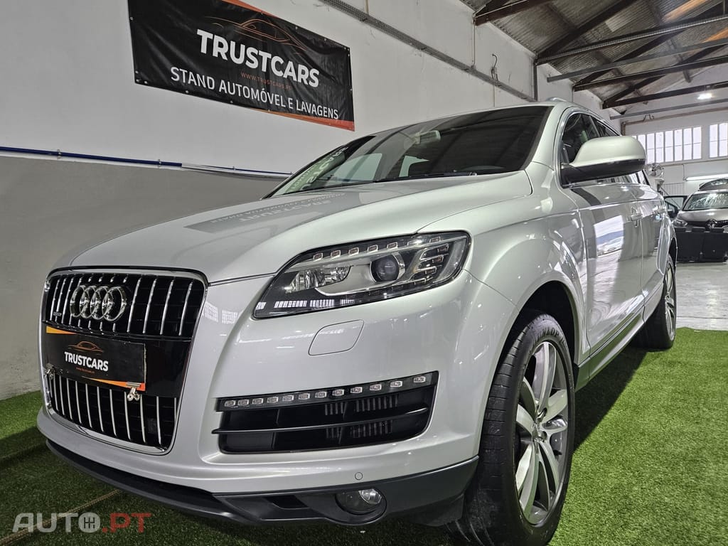 Audi Q7 3.0 V6 TDi quattro Tiptronic (2010-2011)