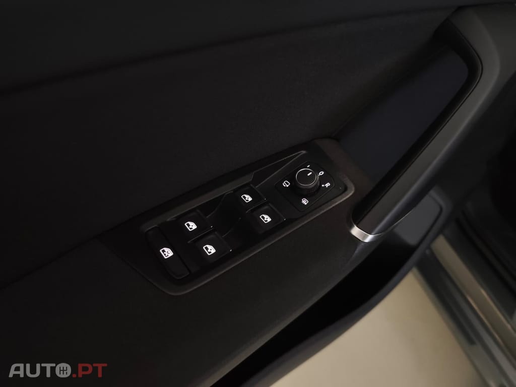 Volkswagen Touran 1.6 TDI Highline