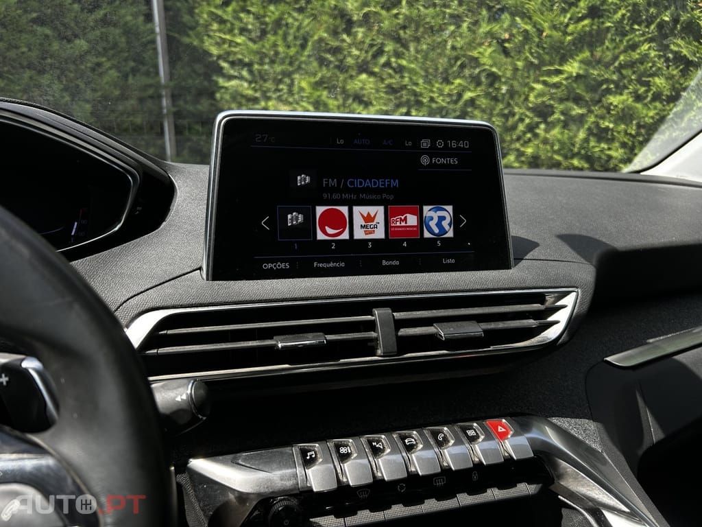 Peugeot 5008 1.5 BlueHDi Allure EAT8