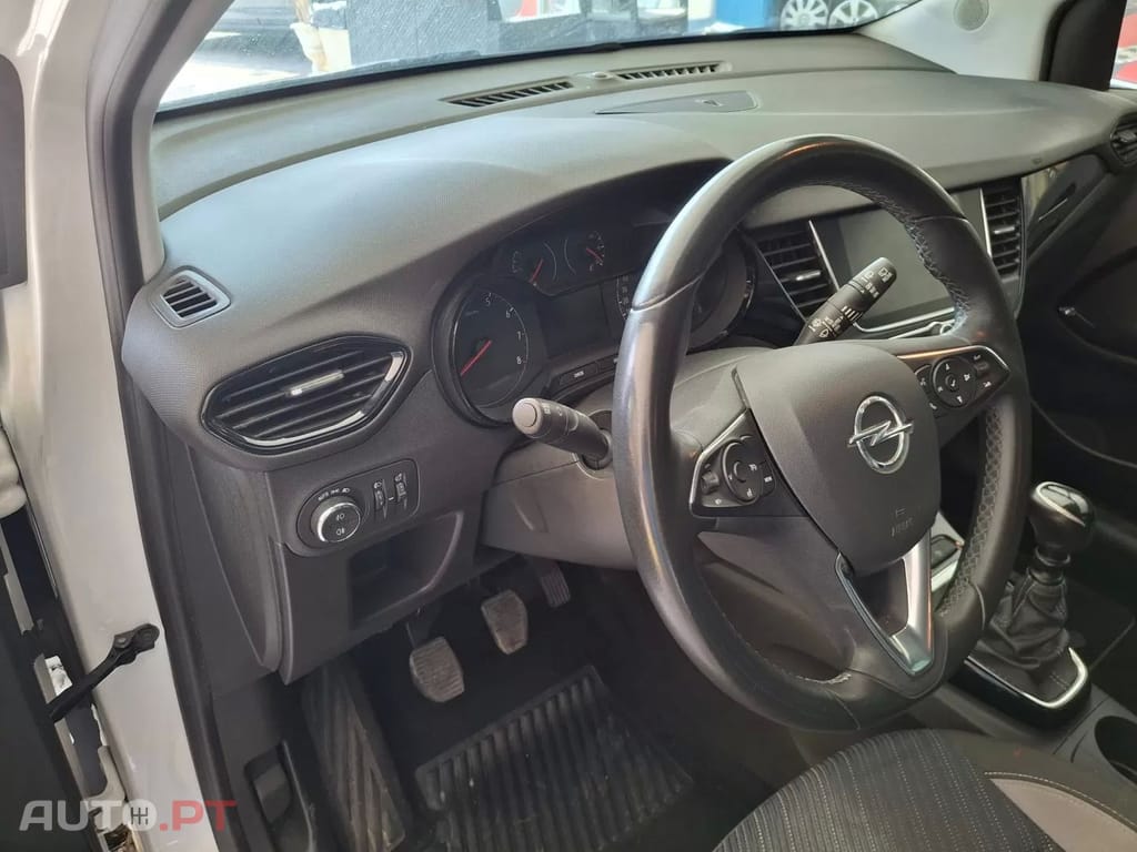Opel Crossland X 1.2 T 120 Anos