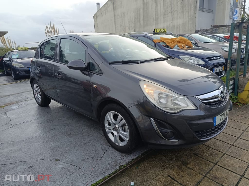 Opel Corsa 1.2 Enjoy