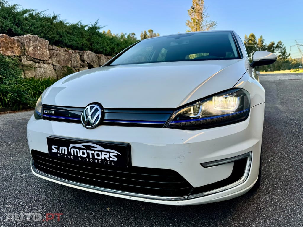 Volkswagen e-Golf AC/DC