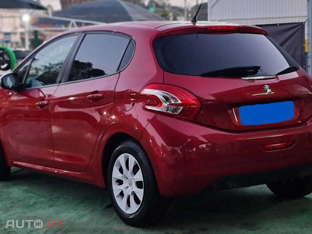 Peugeot 208 PureTech 68 LIKE