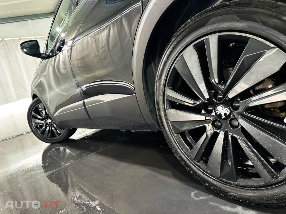 Peugeot 3008 1.6 Hybrid4 GT Pack e-EAT8