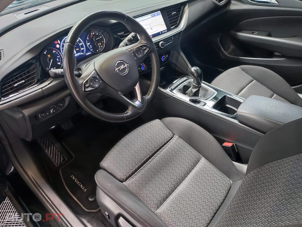Opel Insignia 1.6 CDTI BUSINESS