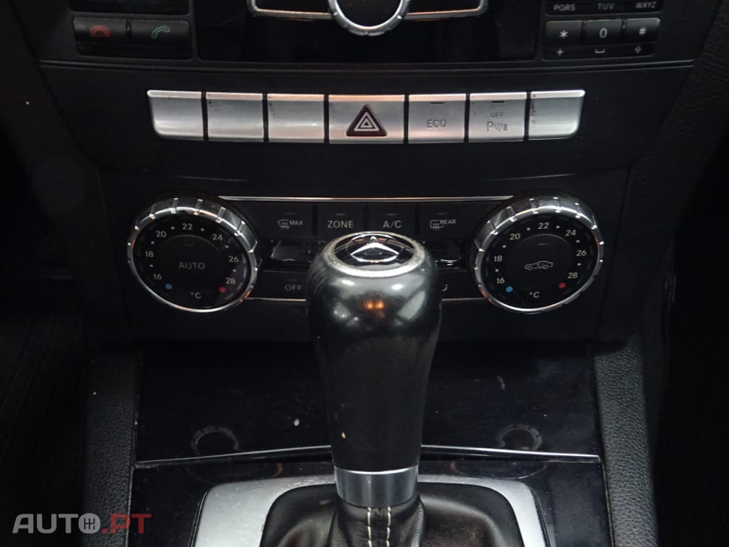 Mercedes-Benz C 200 Outro