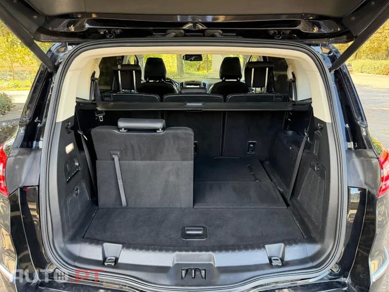 Ford S-Max 2.0 TDCi Vignale Powershift