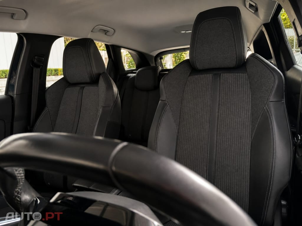 Peugeot 3008 1.5 BlueHDi Allure Pack EAT8
