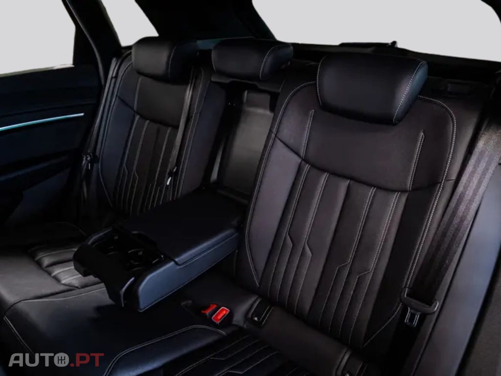 Audi E-Tron I.V.A DEDUTIVEL S BLACK