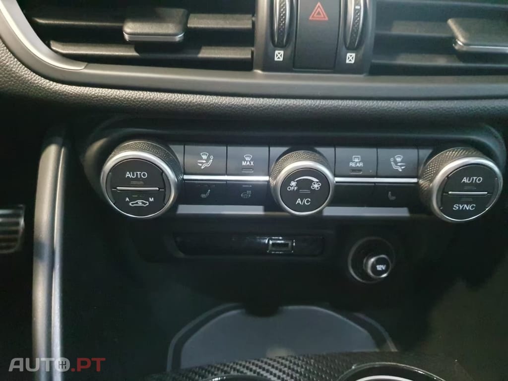 Alfa Romeo Giulia 2.9 Bi-Turbo Quadrifoglio AT8