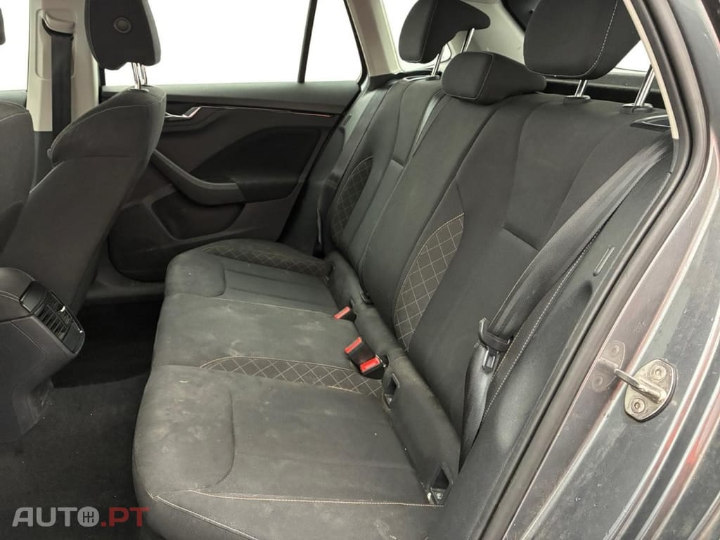 Skoda Kamiq 1.0 TSI Ambition DSG