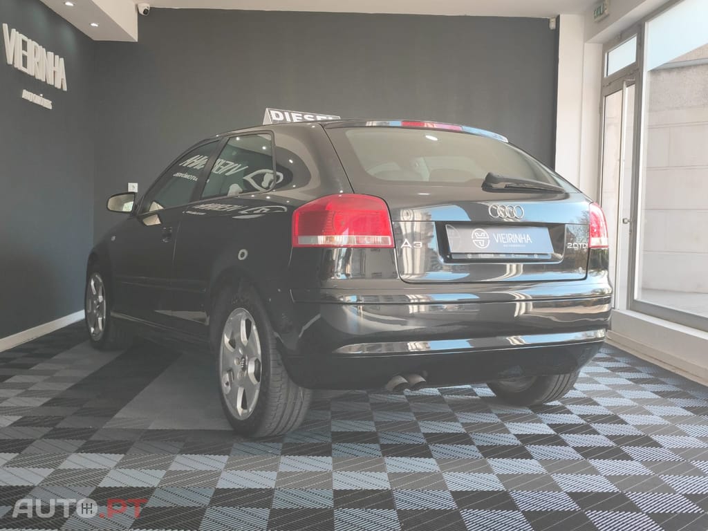 Audi A3 2.0TDI AMB (1DONO)