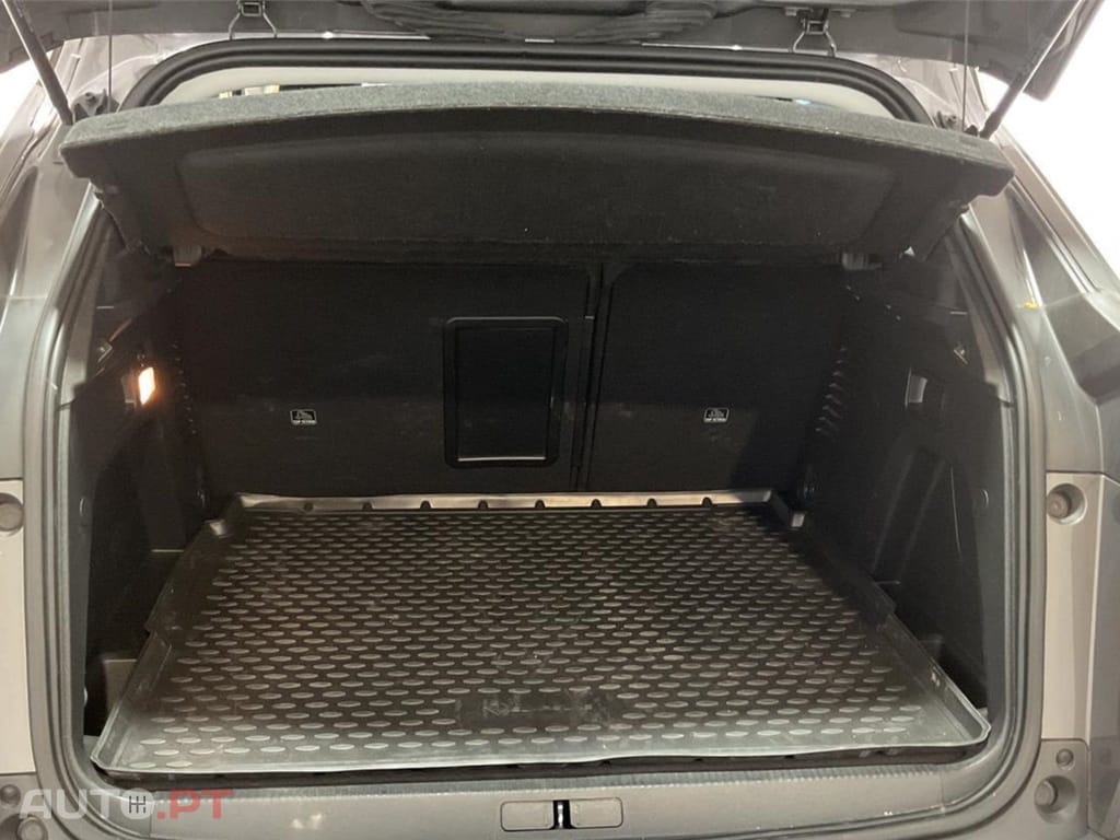 Peugeot 3008 1.2 PureTech Style
