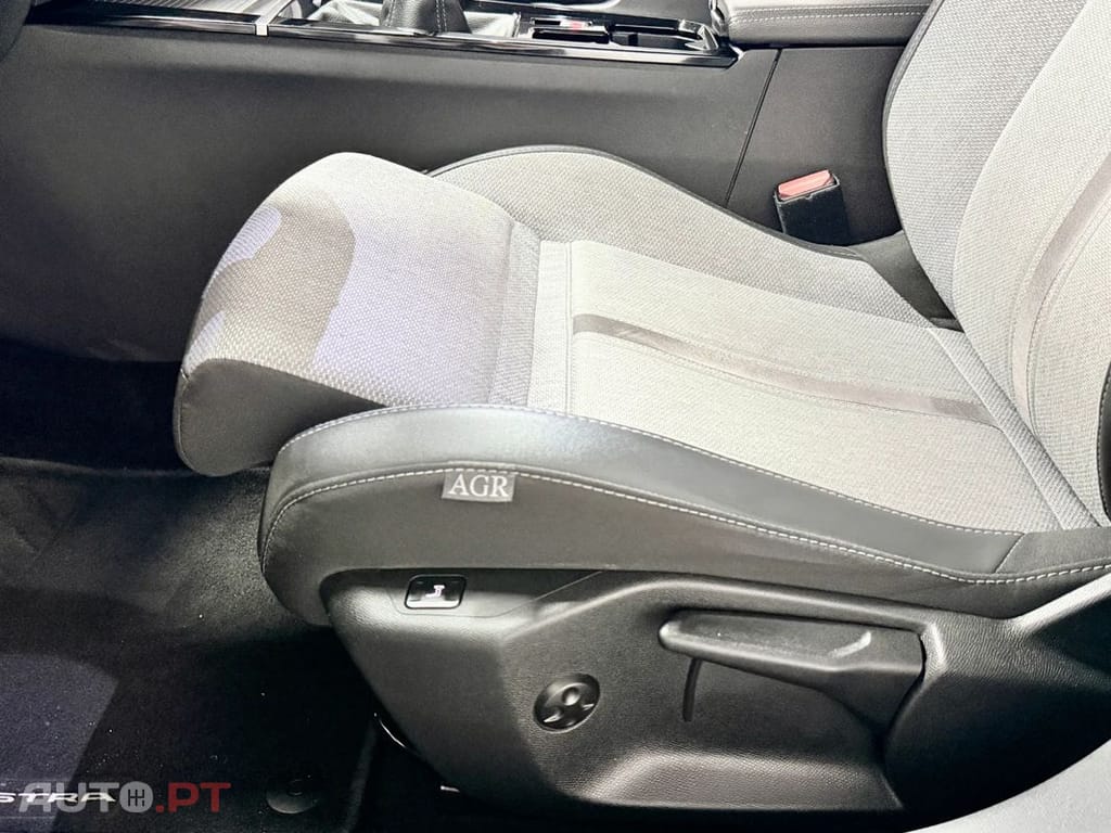 Opel Astra 1.5 D Elegance