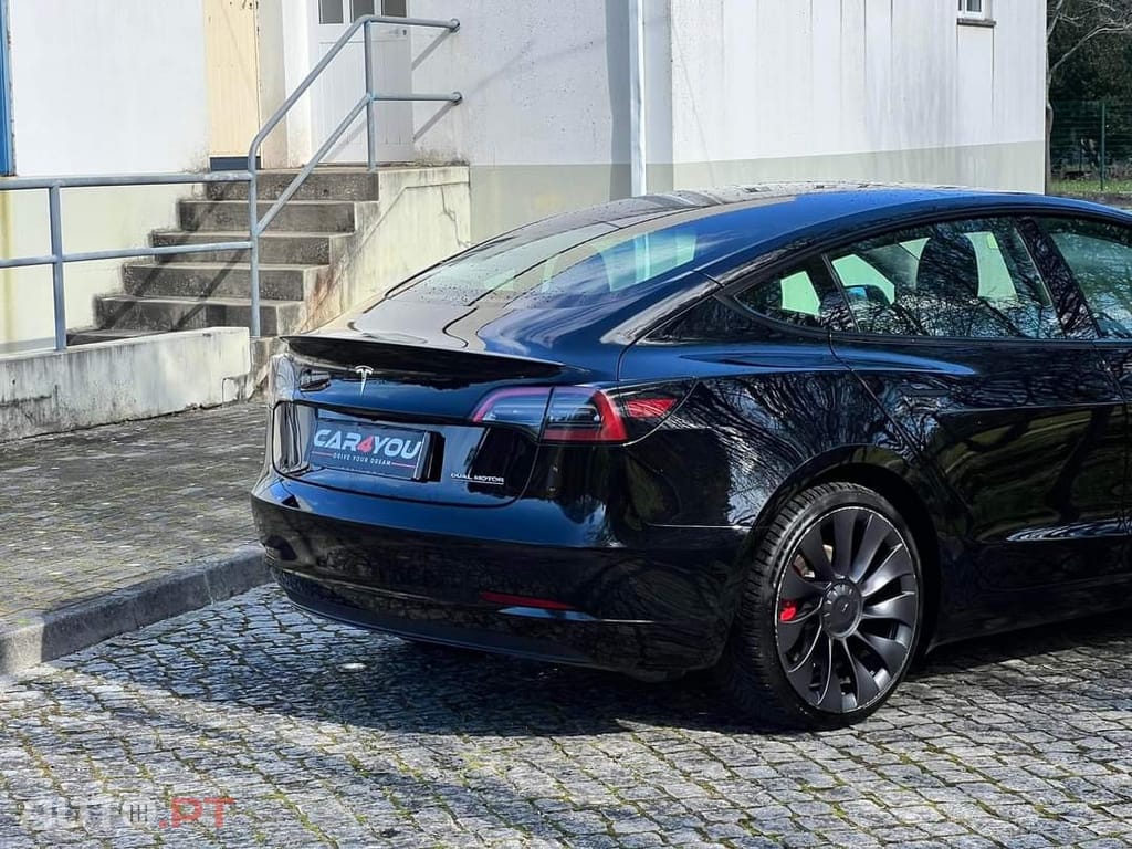 Tesla Model 3 Performance Dual Motor AWD