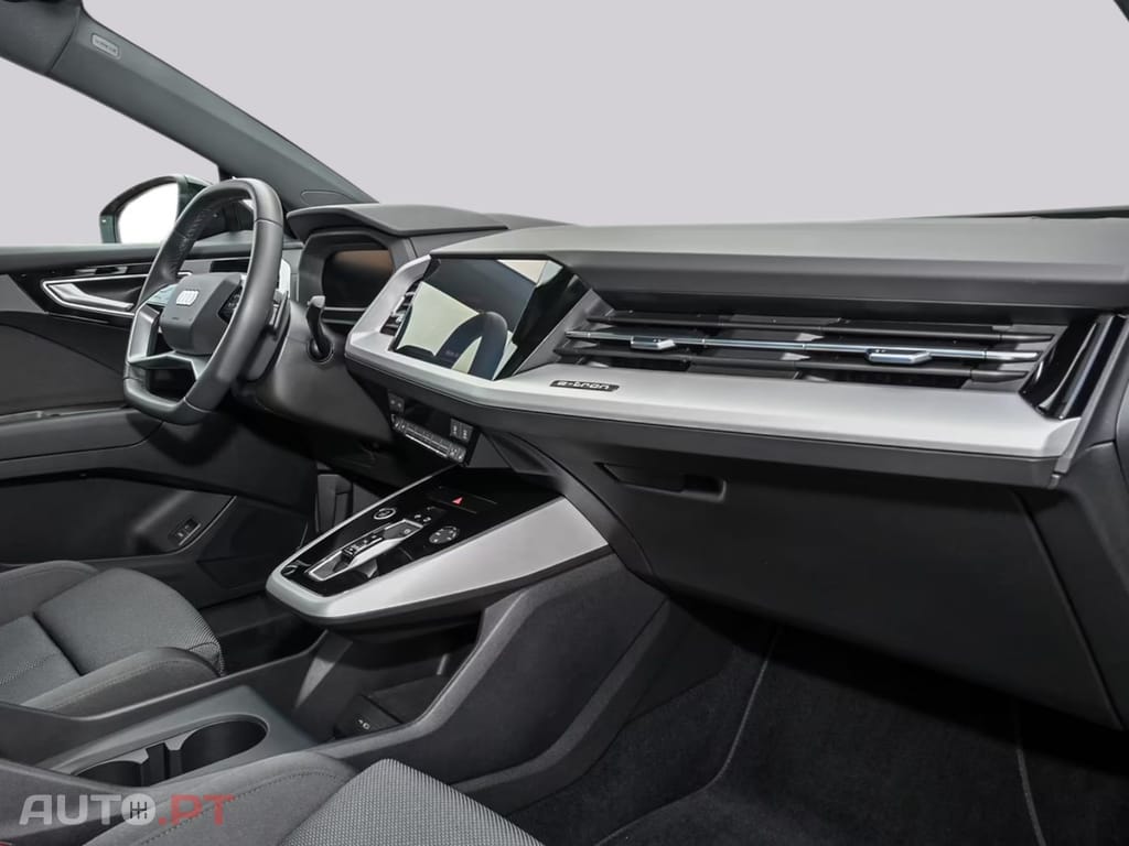 Audi Q4 E-Tron Sportback 50 I.V.A DEDUTÍVEL