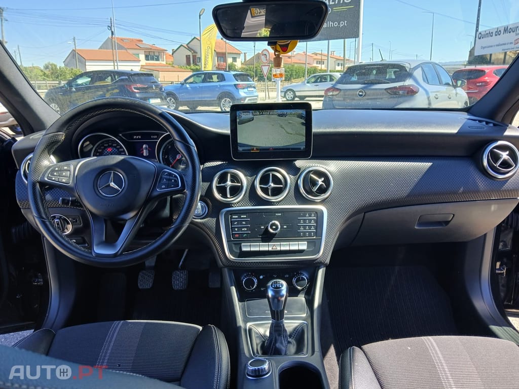 Mercedes-Benz A 180 d