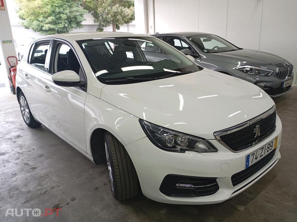 Peugeot 308 1.5 BlueHDi Business Line