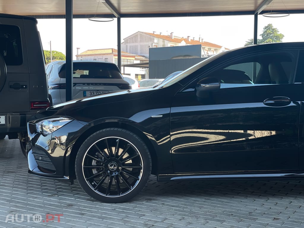 Mercedes-Benz CLA 250 e Shooting Brake AMG Line