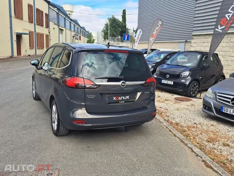 Opel Zafira 1.6 CDTi Cosmo