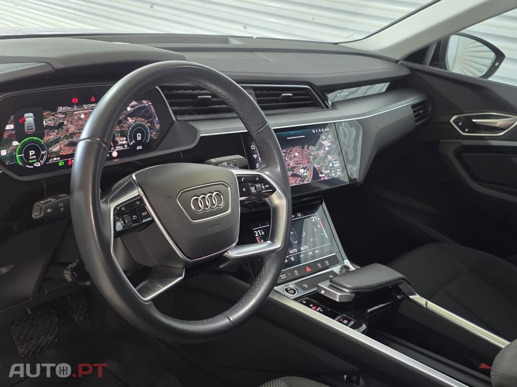 Audi Q8 E-Tron 55 quattro Advanced