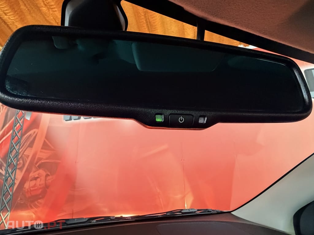 Mitsubishi Space Star 1.2 Intense Connect Edition