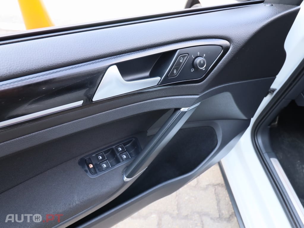 Volkswagen Golf 2.0 TSi GTi Performance