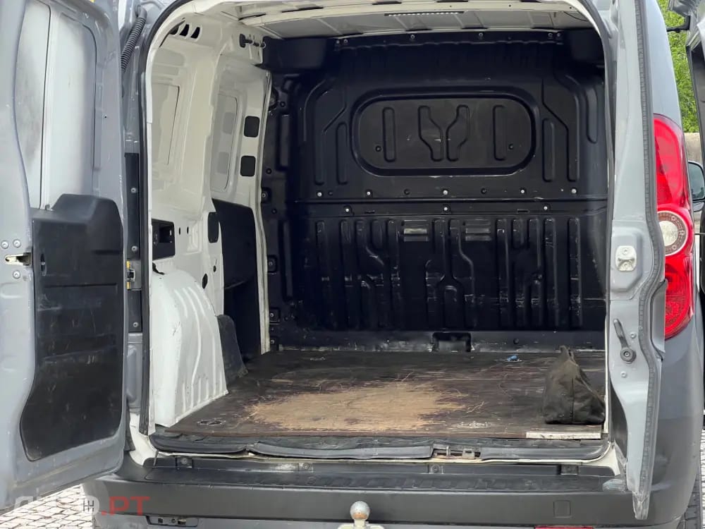 Fiat Doblo 1.3 Multijet 16V Trofeo