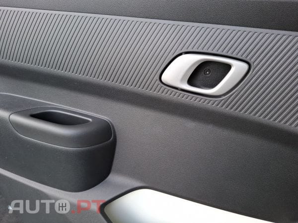 Dacia Spring Expression 48kW / 65 cv