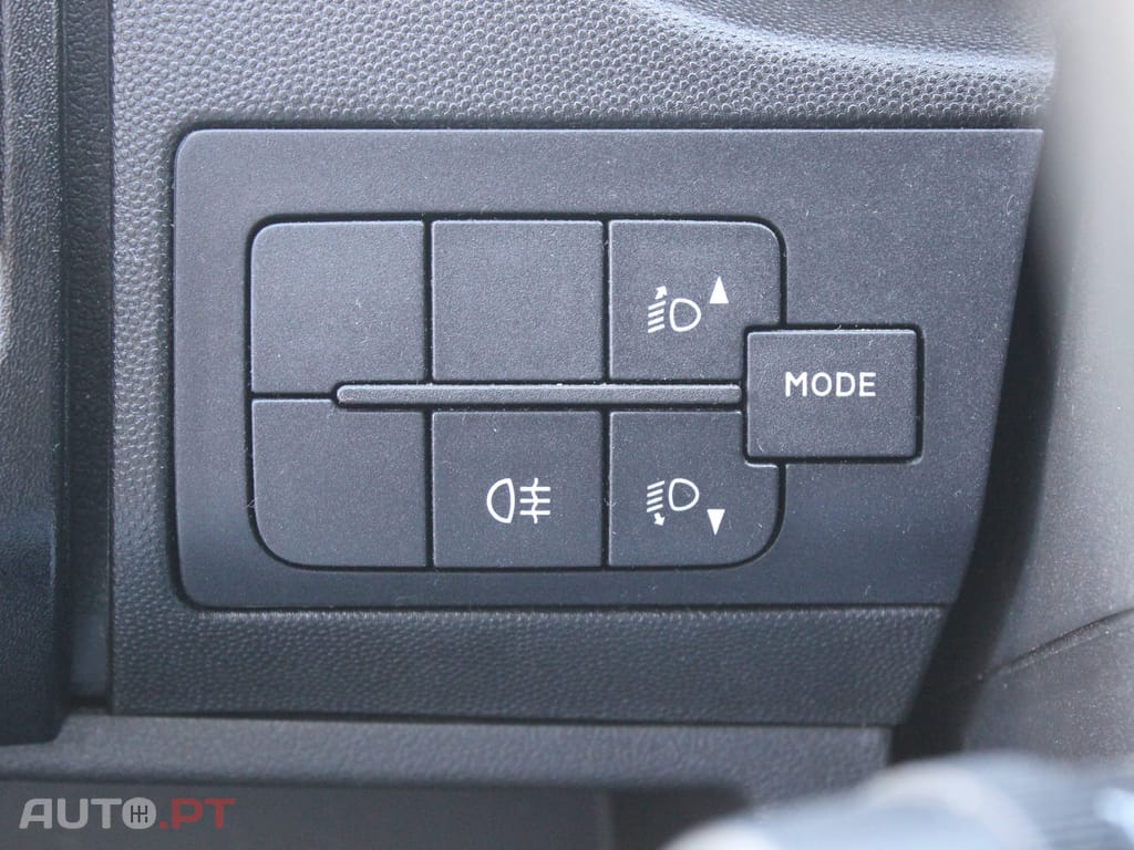 Peugeot Boxer 2.0 BlueHDi 333 L2H2 Premium