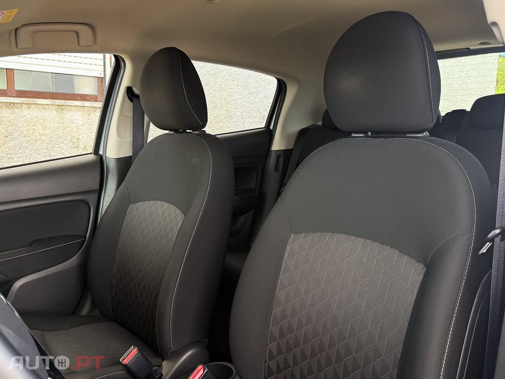 Mitsubishi Space Star 1.2 Connect Edition